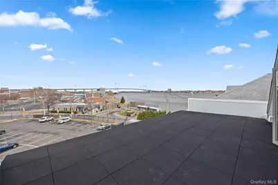 10 Pennyfield Ave Avenue #5C, Bronx, NY 10465 - Photo 25