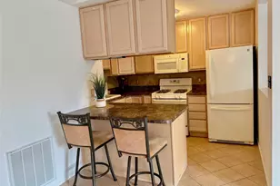 6 Morley Cir, Melville, NY 11747 - Photo 5