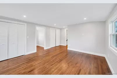 92 Sunset Road, Bay Shore, NY 11706 - Photo 37