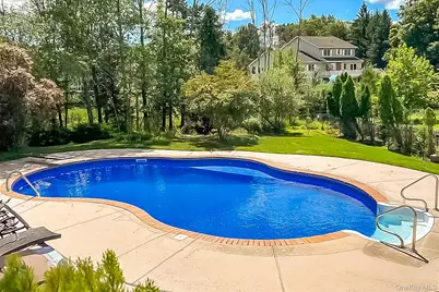 40 Cragmere Oval, New City, NY 10956 - Photo 3