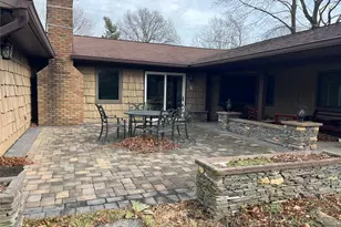 15 Wildwood Dr, Dix Hills, NY 11746 - Photo 5