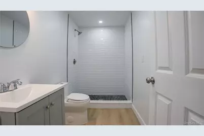 85 Drew Drive, Eastport, NY 11941 - Photo 17