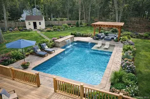 85 Drew Dr, Eastport, NY 11941 - Photo 31