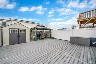 15-15 Cross Bay Blvd, Far Rockaway, NY 11693 - Photo 15