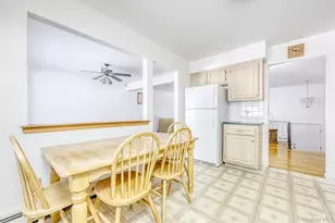 11 Pine Tree Ct, Valley Cottage, NY 10989 - Photo 9