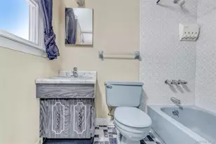 11 Pine Tree Ct, Valley Cottage, NY 10989 - Photo 11