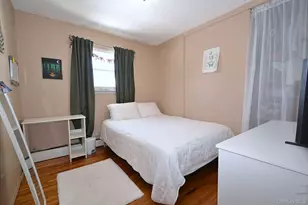 9 Tory Ct, Holbrook, NY 11741 - Photo 9