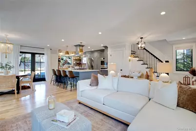 97 Bar Beach Road, Port Washington, NY 11050 - Photo 7