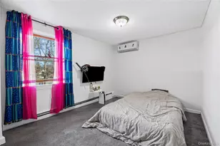 12 Yellowstone Ct, Coram, NY 11727 - Photo 23