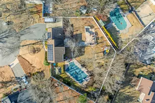 12 Yellowstone Ct, Coram, NY 11727 - Photo 35