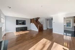 42 Clarewood Dr, Hastings on Hudson, NY 10706 - Photo 5