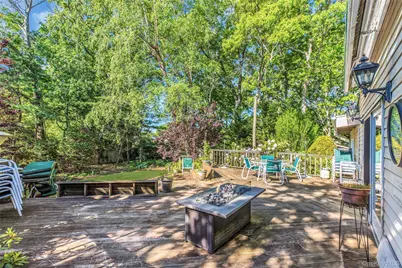 306 Versa Place, Sayville, NY 11782 - Photo 25