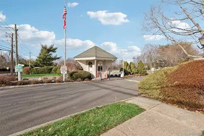 901 Fenway Road, Saint James, NY 11780 - Photo 29