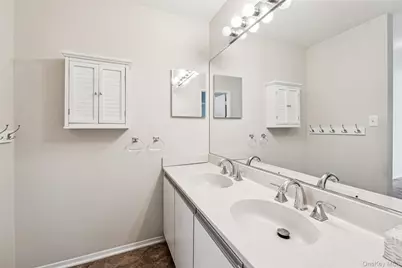 901 Fenway Road, Saint James, NY 11780 - Photo 17