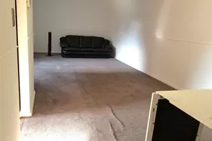 91-10 32nd Ave, East Elmhurst, NY 11369 - Photo 5