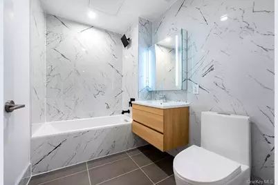 150-02 Northern Blvd #4J, Flushing, NY 11354 - Photo 9