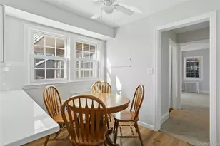 82 Spruce Ave, Floral Park, NY 11001 - Photo 15