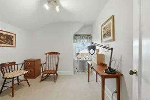 82 Spruce Ave, Floral Park, NY 11001 - Photo 23