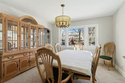 82 Spruce Avenue, Floral Park, NY 11001 - Photo 17