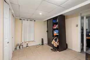 30 1st St, New Hyde Park, NY 11040 - Photo 19