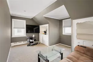 30 1st St, New Hyde Park, NY 11040 - Photo 13