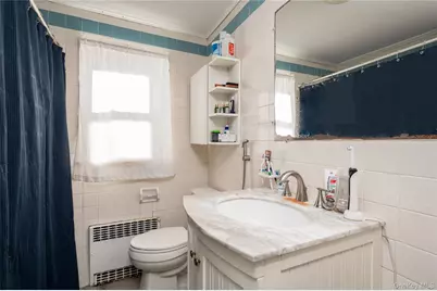 30 1st Street, New Hyde Park, NY 11040 - Photo 15