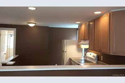 70 Academy Avenue, Middletown, NY 10940 - Photo 3