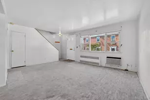 42 Charter Cir, Ossining, NY 10562 - Photo 9