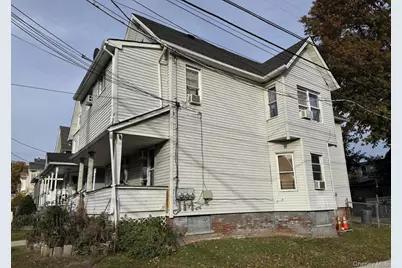 121 Harrison Avenue, New York, NY 10302 - Photo 3