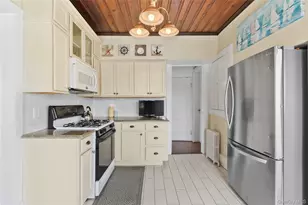 260 Ocean Ave, Amityville, NY 11701 - Photo 15