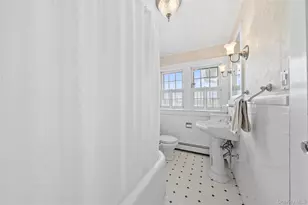 260 Ocean Ave, Amityville, NY 11701 - Photo 27