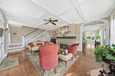 260 Ocean Avenue, Amityville, NY 11701 - Photo 7