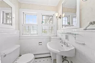 260 Ocean Ave, Amityville, NY 11701 - Photo 31