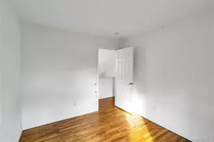 23 Bellows Terrace, Hampton Bays, NY 11946 - Photo 19