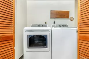 83 Kane Pl, North Babylon, NY 11703 - Photo 23