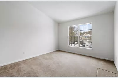 947 Huntington Drive, Fishkill, NY 12524 - Photo 21