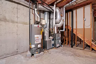 947 Huntington Drive, Fishkill, NY 12524 - Photo 39