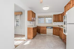 28 Moore St, Hartsdale, NY 10530 - Photo 7