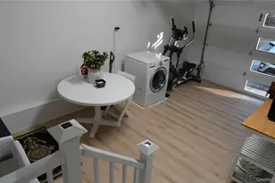 371 S River Rd, Calverton, NY 11933 - Photo 11