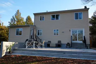 371 S River Rd, Calverton, NY 11933 - Photo 5