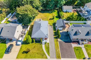 1253 Raymond Rd, North Bellmore, NY 11710 - Photo 33