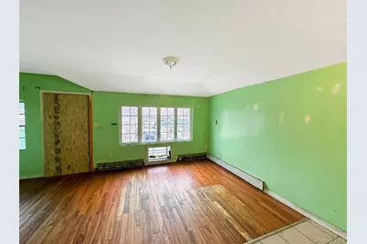 174-53 128th Avenue, Jamaica, NY 11434 - Photo 7