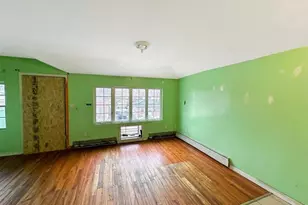 174-53 128th Ave, Jamaica, NY 11434 - Photo 7