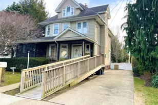 2752 Academy St, Oceanside, NY 11572 - Photo 3