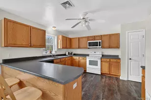 6 Jill Marie Cir, Wallkill, NY 12589 - Photo 17