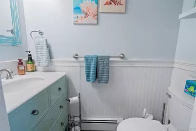 194 Miller Place Road, Miller Place, NY 11764 - Photo 19