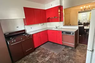 91-39 71st Ave, Forest Hills, NY 11375 - Photo 3