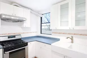 14105 Northern, Flushing, NY 11354 - Photo 9