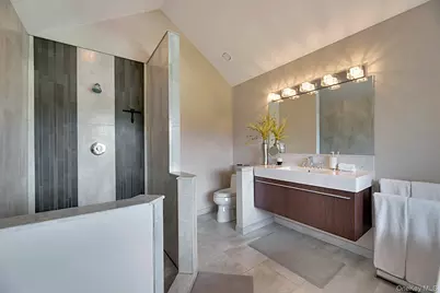 450 Sterling Woods Lane, Southold, NY 11971 - Photo 15