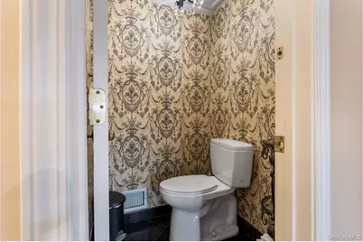 23 Moccasin Place, Monsey, NY 10952 - Photo 7